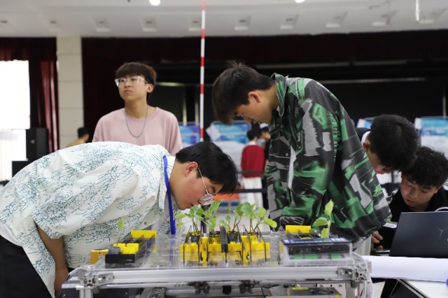 IMG_2165.JPG IMG_2165.JPG